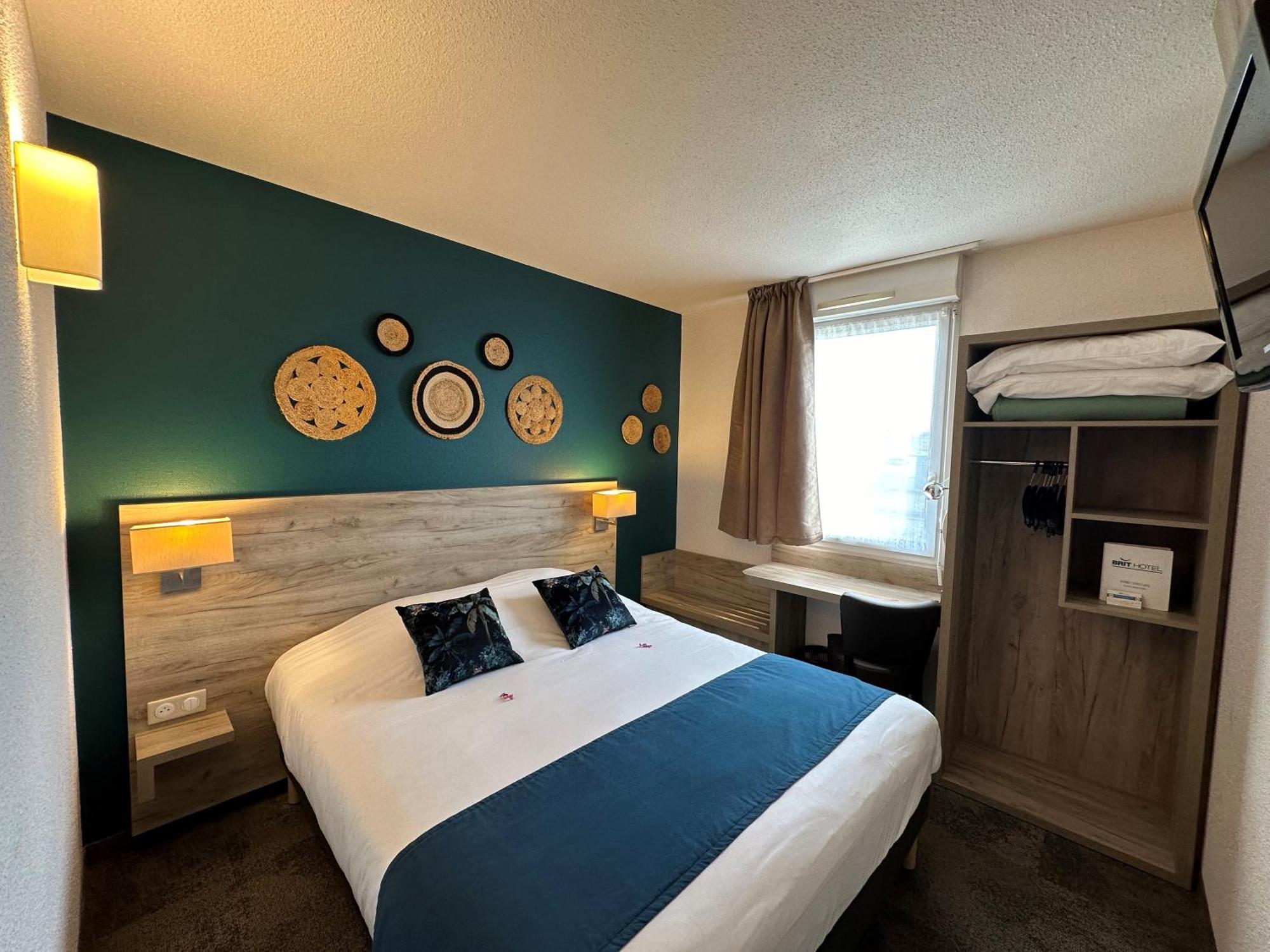 Brit Hotel Saumur 디스트르 외부 사진