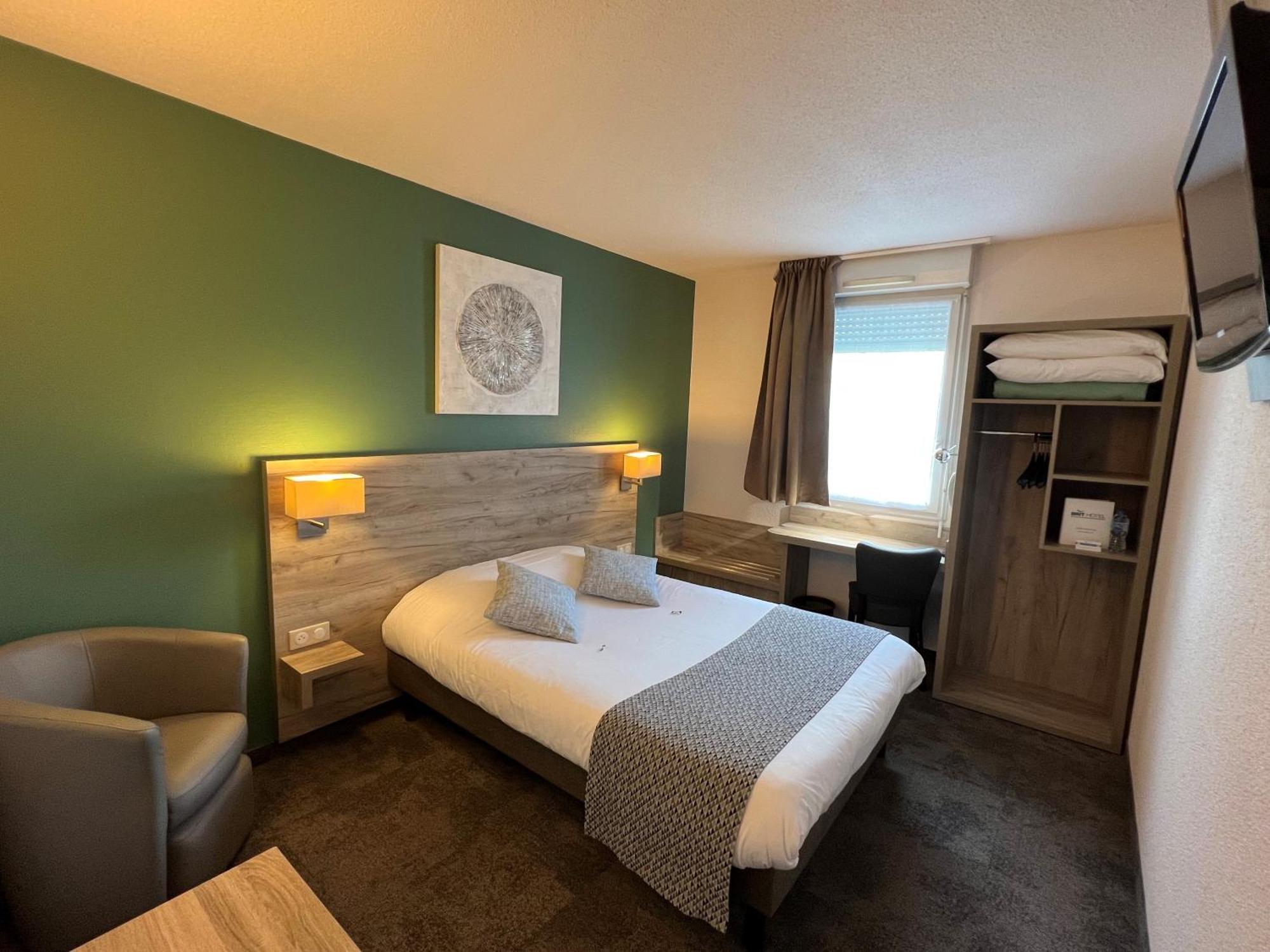 Brit Hotel Saumur 디스트르 외부 사진
