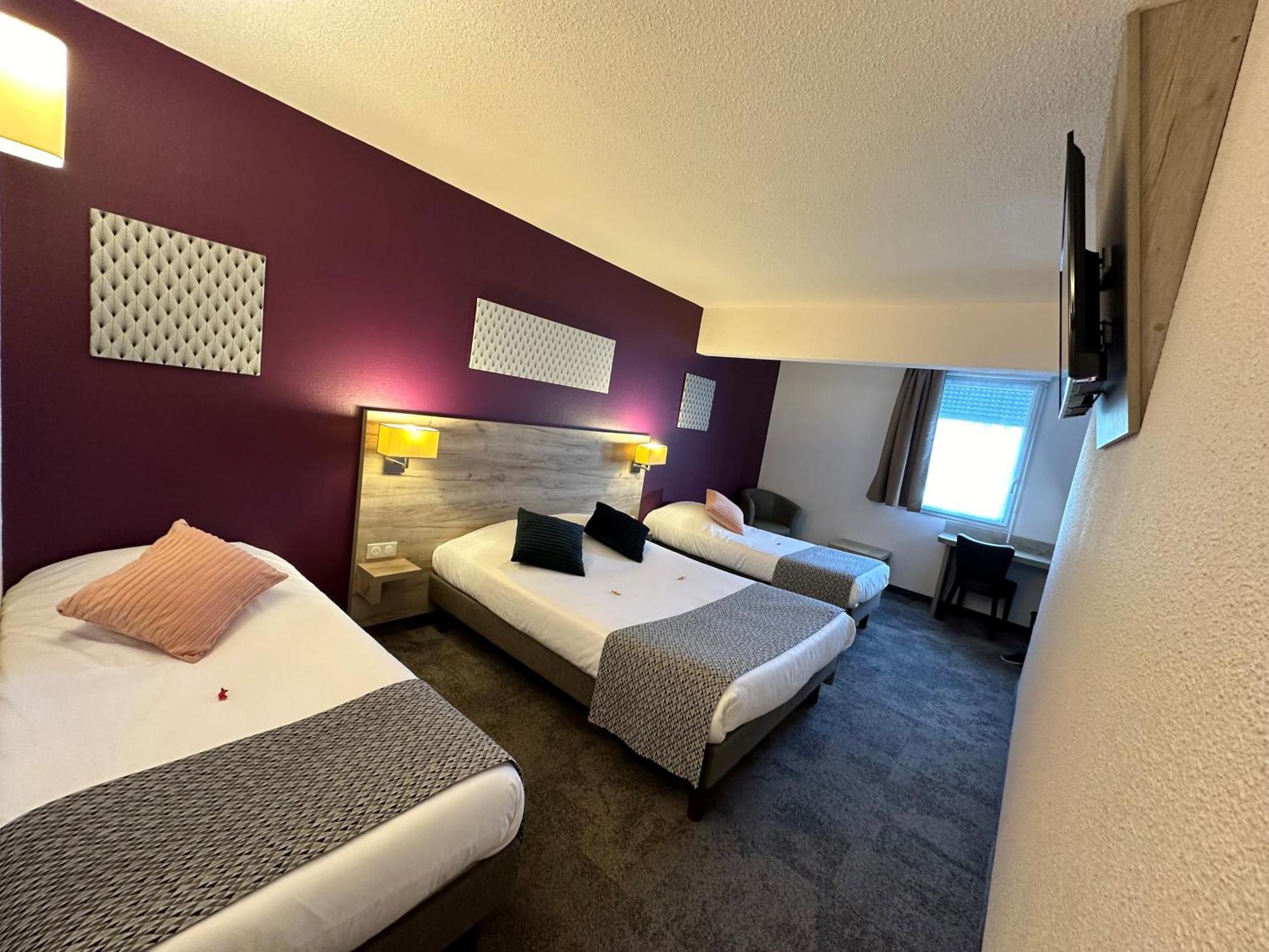 Brit Hotel Saumur 디스트르 외부 사진